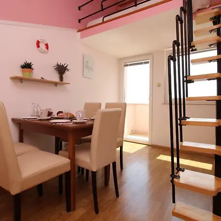 Ivona 6 *