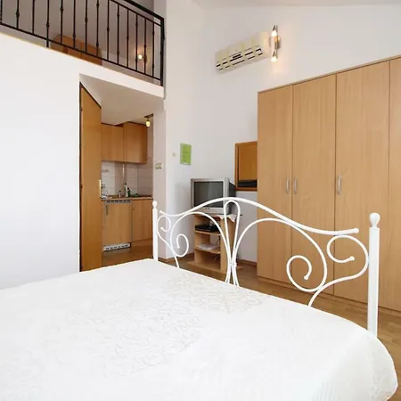 Ivona 6 * Novi Vinodolski
